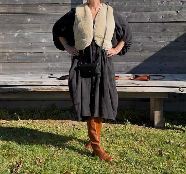 Cropped shearling vest