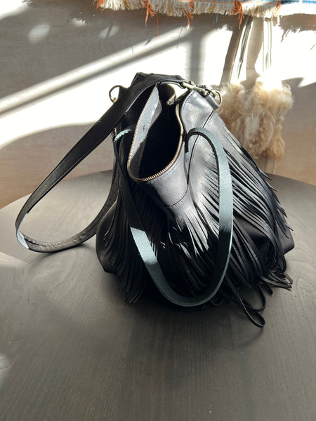 Zip tote with fringe