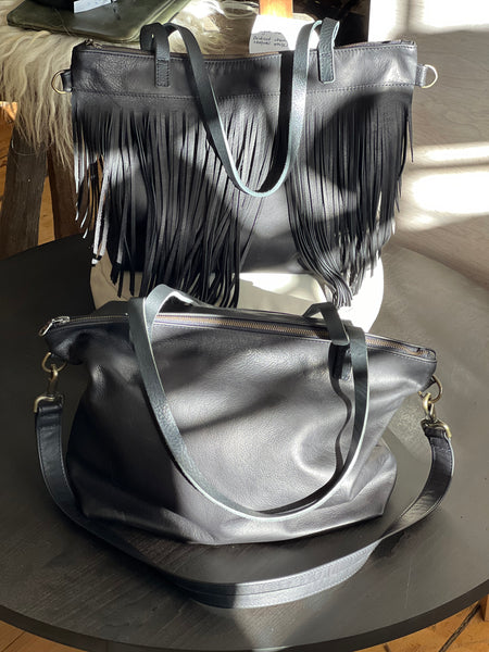 Zip tote with fringe