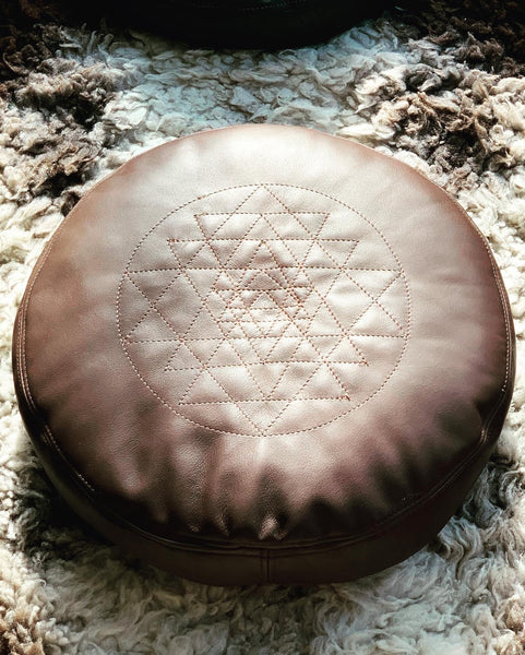 Floor Pouf - meditation cushion - zafu