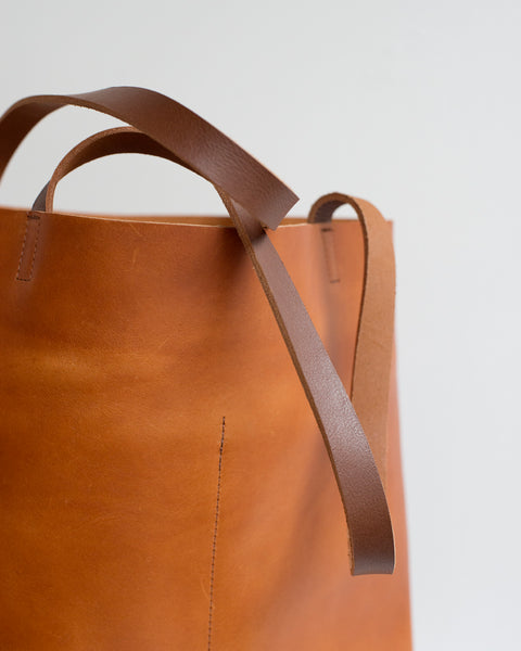 Shopper Tote in Camel