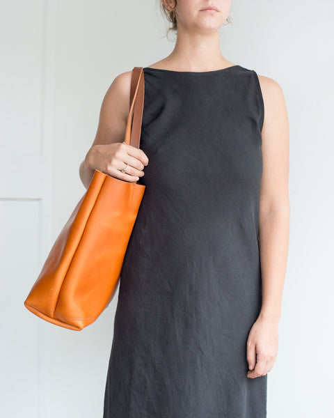 Shopper Tote in Camel